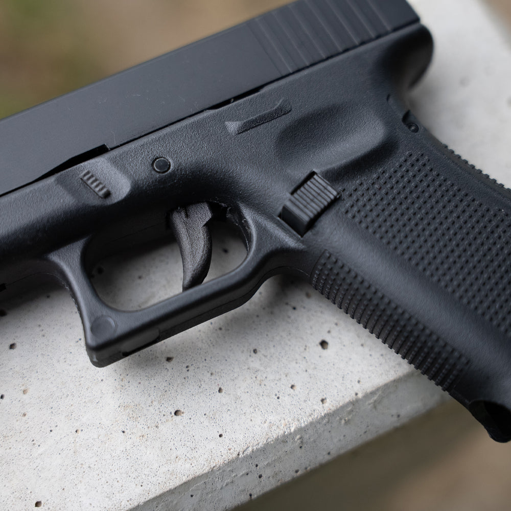 Smart Target G Laser Replica - trigger and grip detail